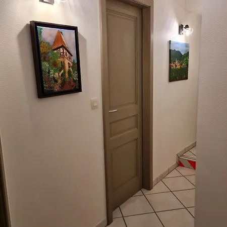 Zella Haus *