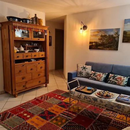 Zella Haus בית נופש *